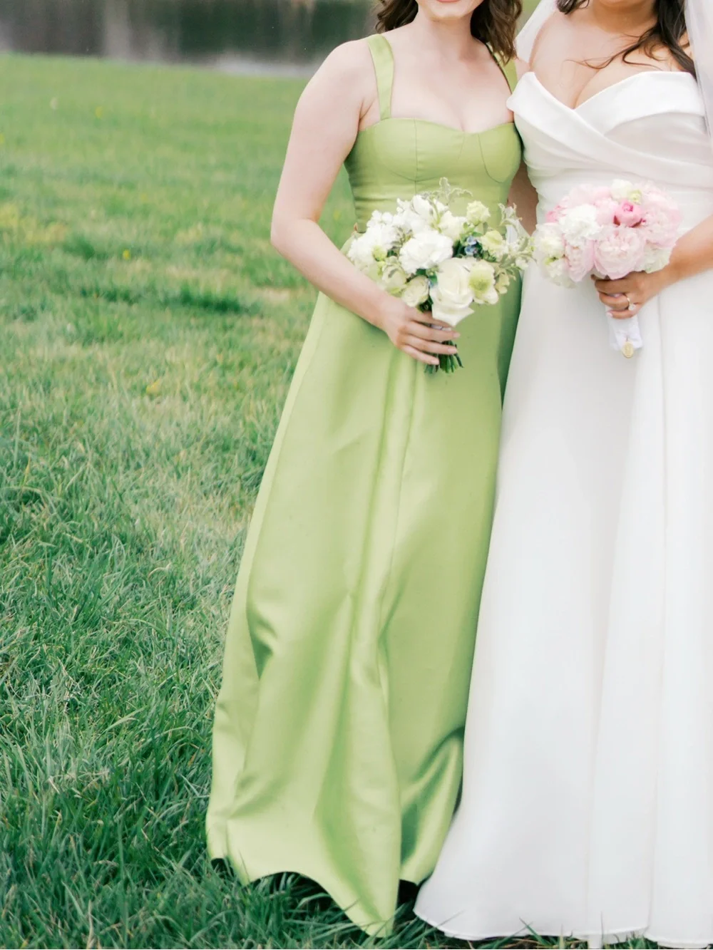 Alfred sung mijito bridesmaid dress currently - Picture 2 of 5